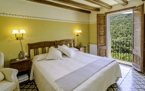 En suite bedrooms with balcony